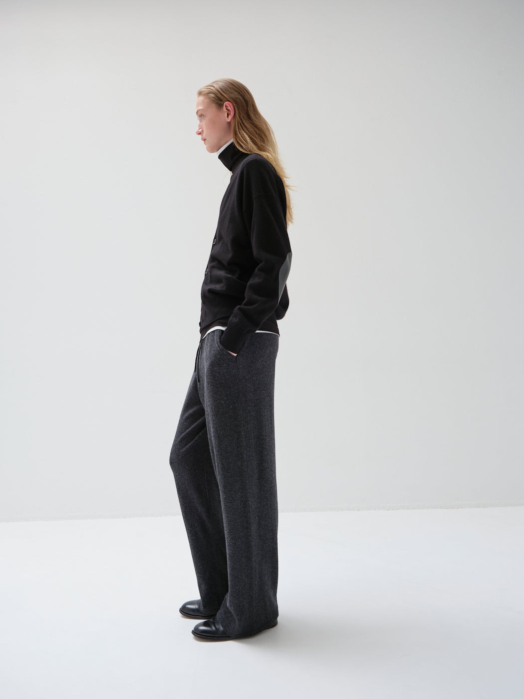 モンゴリアンカシミヤ エルボーパッチ カーディガン, Black